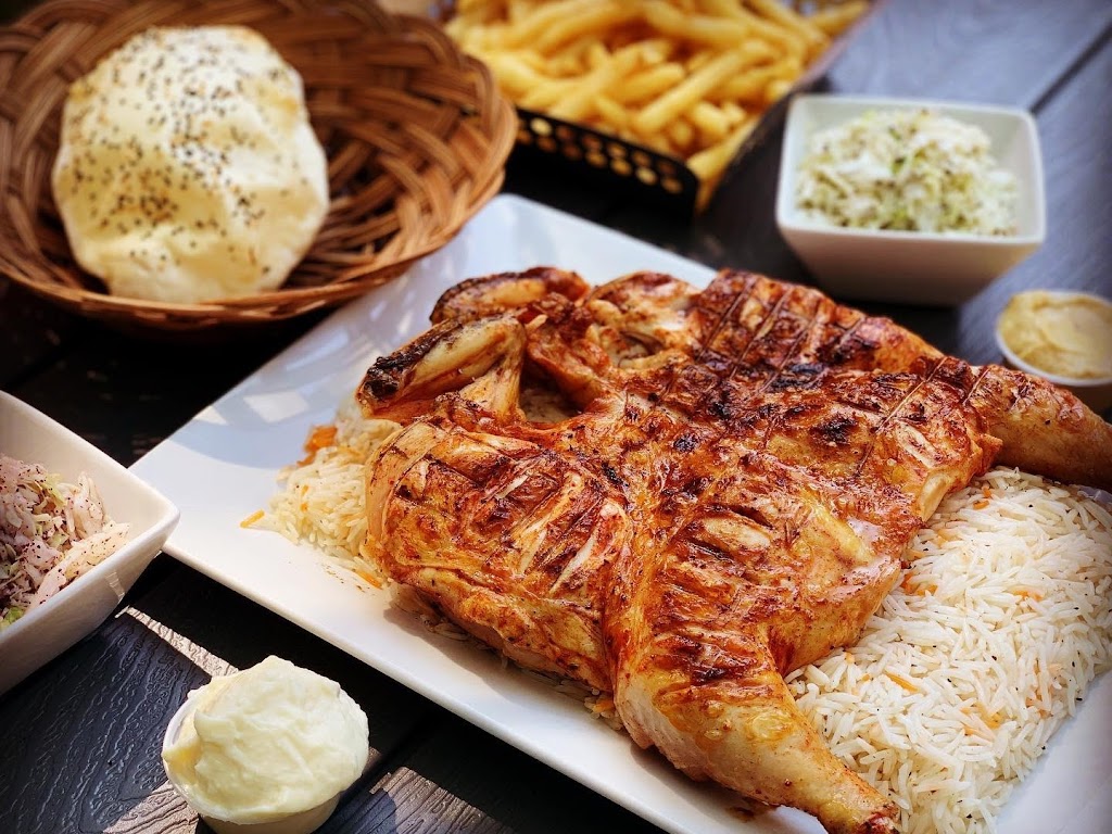 Grillade Damlaj | 1712 Rue DOxford, Saint-Laurent, QC H4L 1B6, Canada | Phone: (514) 337-8333