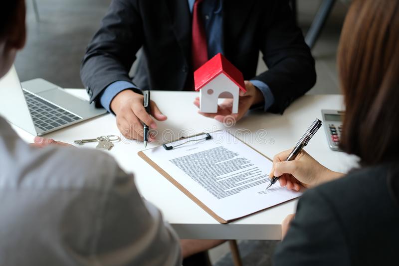 Near Notary and commissioner of Oaths. | 38 Wheat Ln., Kitchener, ON N2R 0R6, Canada | Phone: (289) 272-7940
