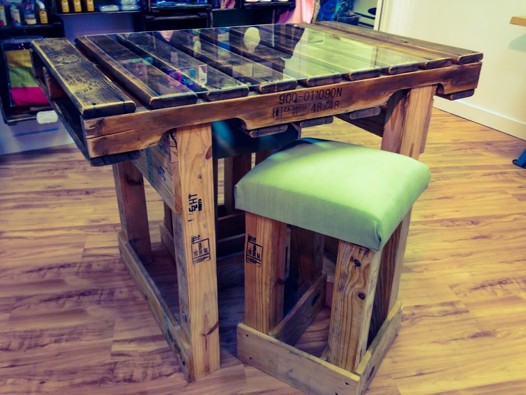 La Brise Verte Boutique Écologique | 130 Boulevard Sainte-Rose, Laval, QC H7L 1K4, Canada | Phone: (450) 238-1601