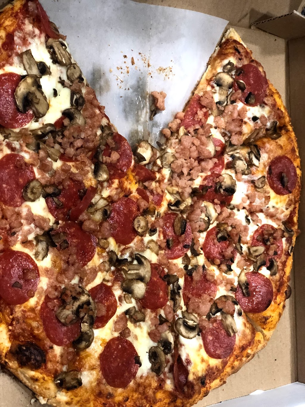 Pizza People & Sub | 353 Duckworth St, Barrie, ON L4M 5C2, Canada | Phone: (705) 737-0004