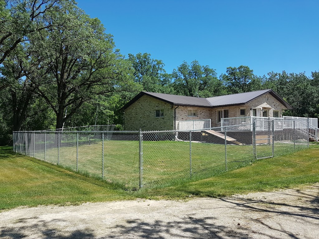 Berrek Fencing | 81166 St Peters Rd, East Selkirk, MB R0E 0M0, Canada | Phone: (204) 297-2798