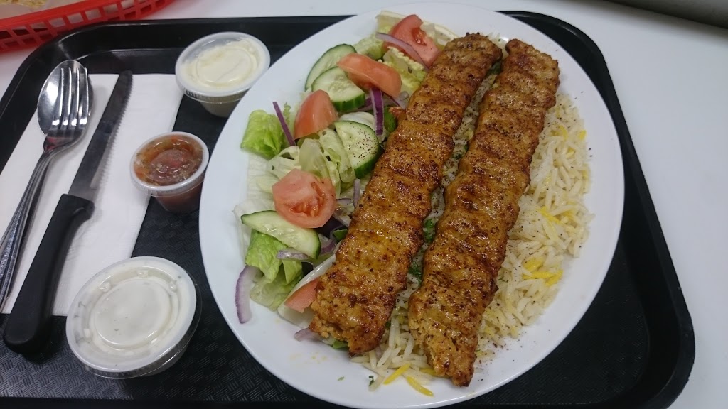 Zaky Grill and Broast | 1385 Baseline Rd #4, Ottawa, ON K2C 3G1, Canada | Phone: (613) 224-7774