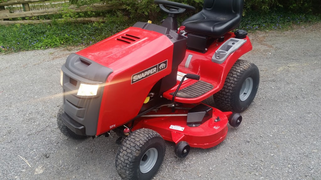 Brantford Lawn & Garden Equipment | 4 King St, Burford, ON N0E 1A0, Canada | Phone: (226) 659-4353