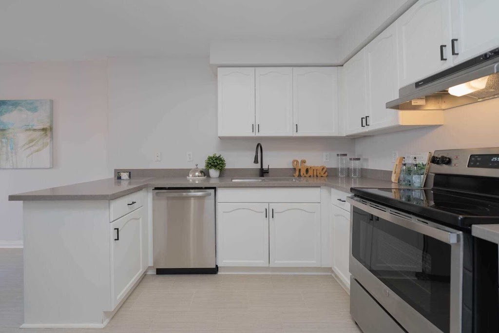 City Crown Countertop Inc | 101 Freshway Dr unit 35, Vaughan, ON L4K 1R9, Canada | Phone: (905) 251-5749