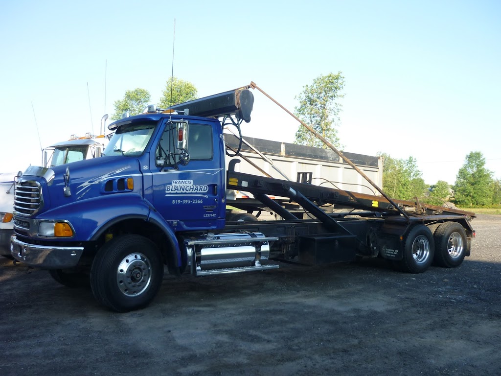 Transport Francis Blanchard Inc. / TFB | 245 rue des Charpentiers, Saint-Germain-de-Grantham, QC J0C 1K0, Canada | Phone: (819) 470-9249
