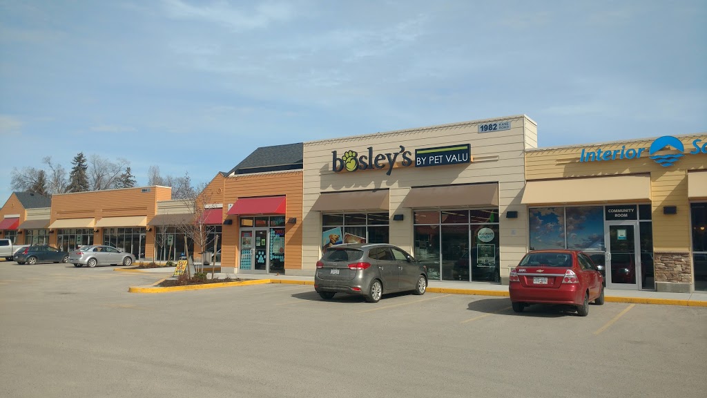 Bosleys by Pet Valu | 1982 Kane Rd, Kelowna, BC V1V 2E5, Canada | Phone: (250) 868-0586