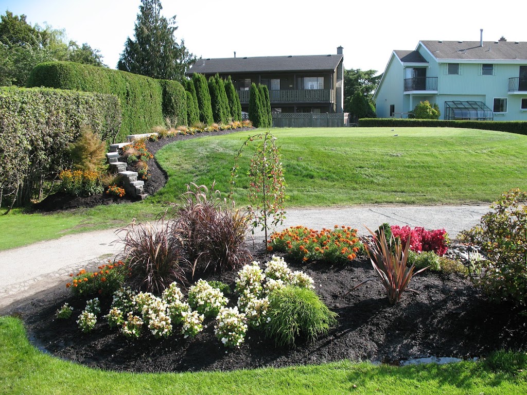 Larix Landscape | 460 Dupplin Rd, Victoria, BC V8Z 1B9, Canada | Phone: (778) 401-0806