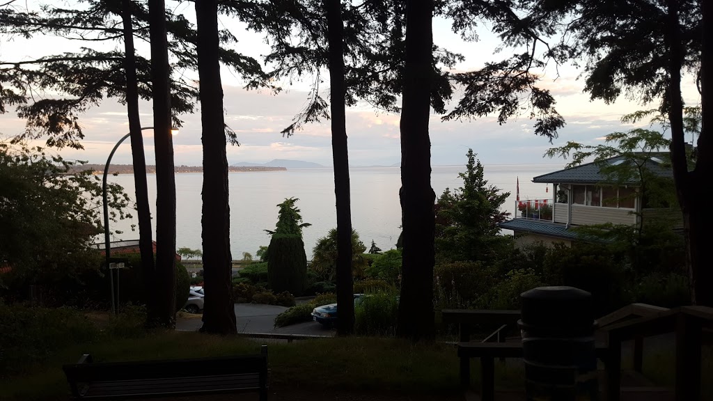 Centennial Park | 14600 North Bluff Rd, White Rock, BC V4A 1R4, Canada | Phone: (604) 541-2161