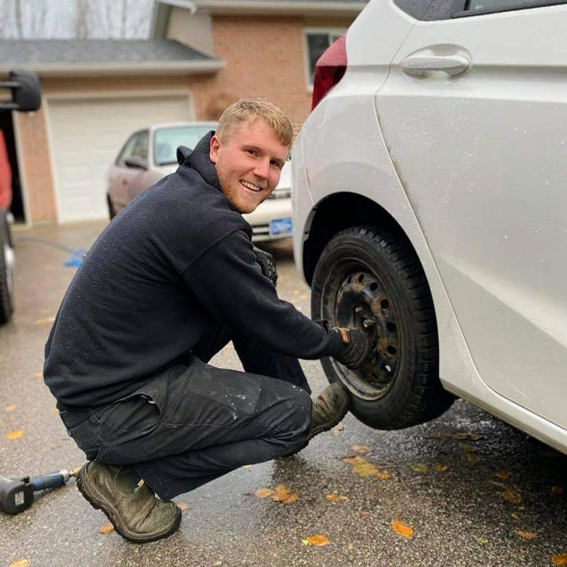 On Route Oil & Tire | 1636 Kirkfield Rd, Kirkfield, ON K0M 2B0, Canada | Phone: (705) 768-9059