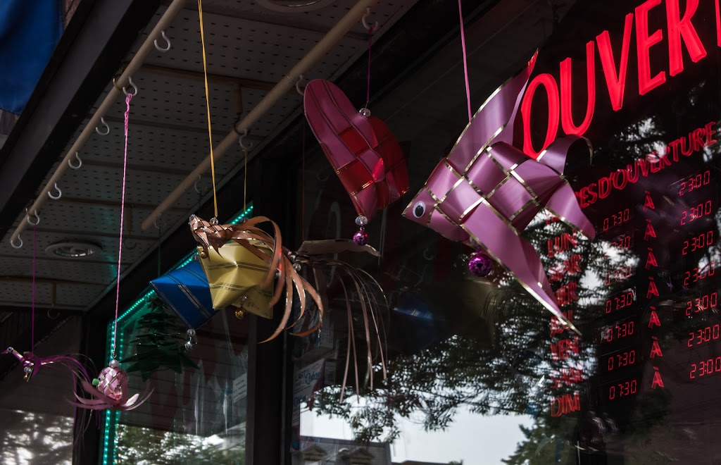 Buanderie Fairmount Laundromat | 75 Av. Fairmount O, Montréal, QC H2T 2M3, Canada | Phone: (514) 862-6882