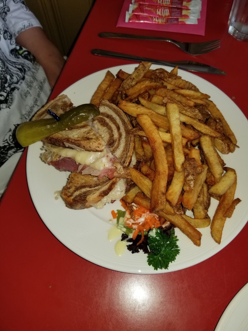 Babins Cookhouse | 99 1st Ave S, Chesley, ON N0G 1L0, Canada | Phone: (519) 363-3737