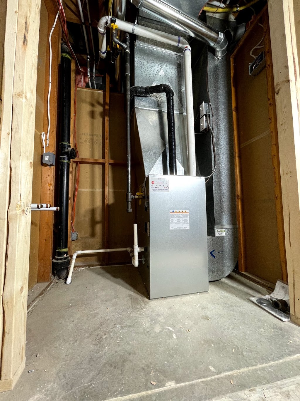 Hippo Plumbing & Heating - Burnaby | 8866 Monroe Ave, Burnaby, BC V3N 4E6, Canada | Phone: (604) 365-0812