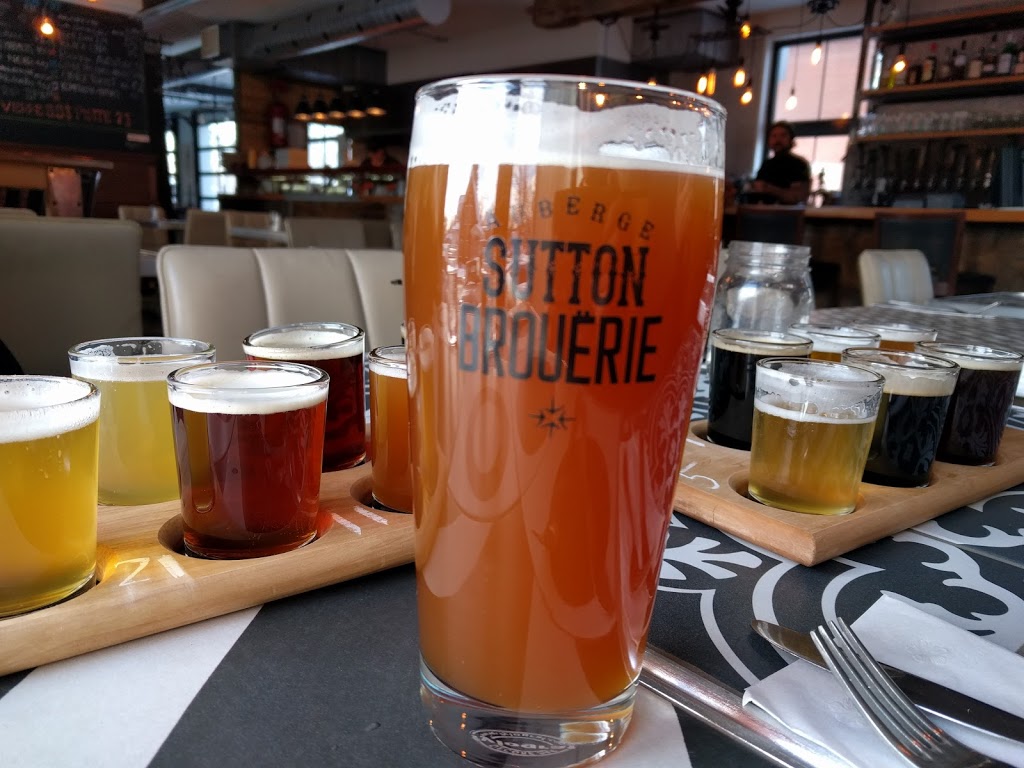Microbrasserie Auberge Sutton Brouërie | 27 Rue Principale Sud St, Sutton, QC J0E 2K0, Canada | Phone: (450) 538-0005
