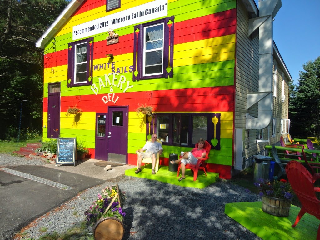 White Sails Bakery & Deli | 12930 Peggys Cove Rd, Tantallon, NS B3Z 2K4, Canada | Phone: (902) 826-1966