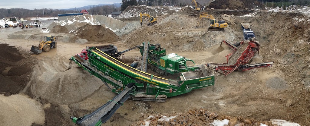 Excavation Steve Leblanc Inc | 4422 QC-112, Ascot Corner, QC J0B 1A0, Canada | Phone: (819) 562-6448