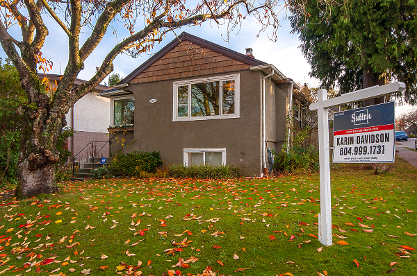 Karin Davidson Realty Group | 2734 Yale St, Vancouver, BC V5K 1C3, Canada | Phone: (604) 999-1731