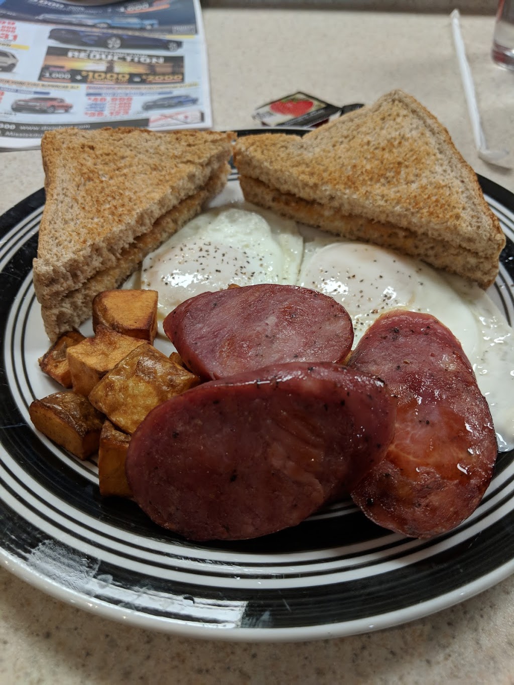 Good Eats Diner | 526 Queenston St, St. Catharines, ON L2R 7K6, Canada | Phone: (289) 362-1177