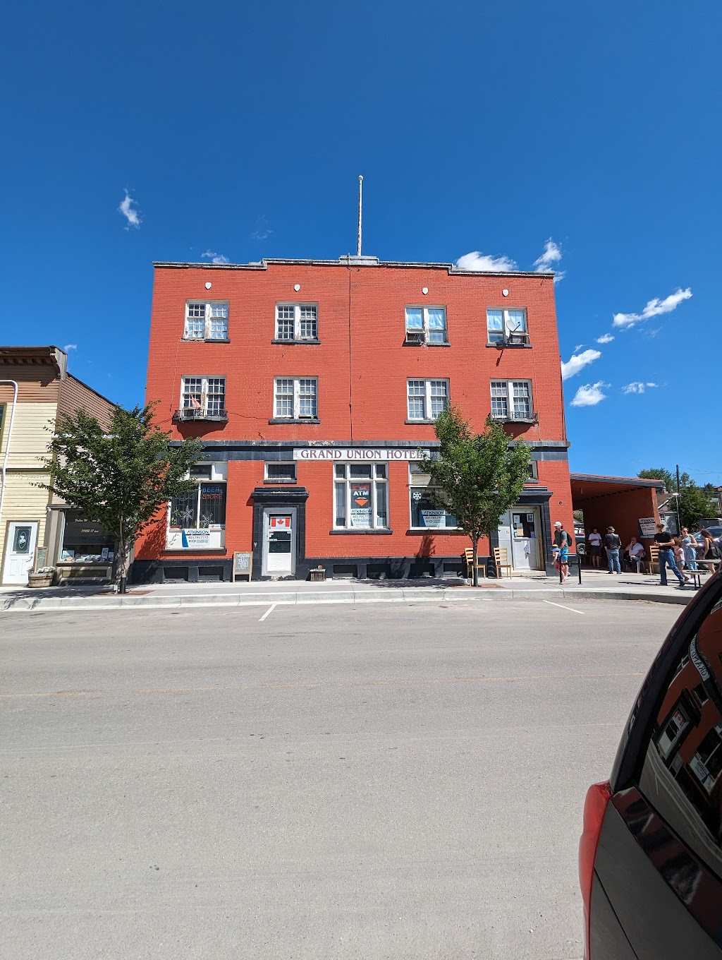 Grand Union Tavern | 7719 17 Ave #7719, Coleman, AB T0K 0M0, Canada | Phone: (403) 563-5227