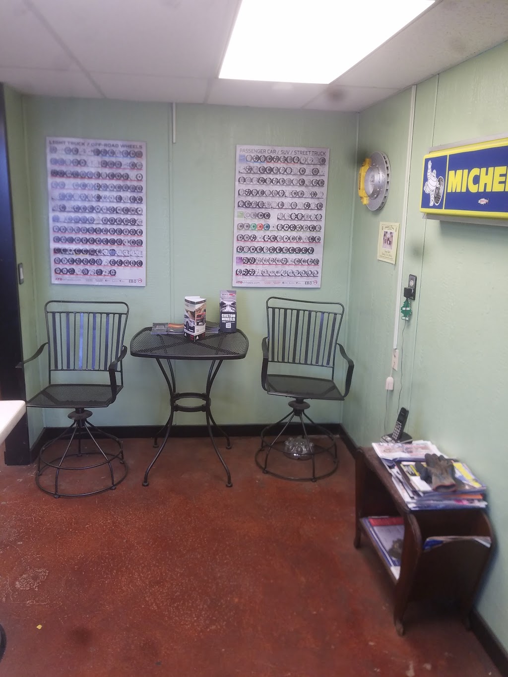 Baileys Tire Services | 101 W Main St, Everson, WA 98247, USA | Phone: (360) 966-3161
