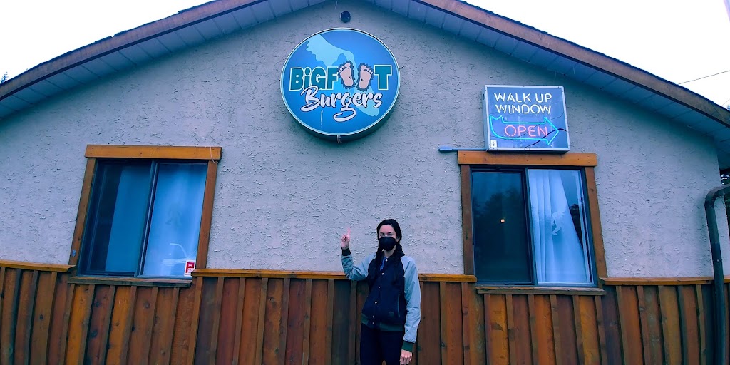 Bigfoot Burgers | 3680 Alberni Hwy, Qualicum Beach, BC V9K 1V5, Canada | Phone: (250) 752-3663