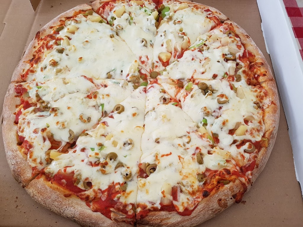 Johnnys Pizza | 3K3, 107 Main St W, Shelburne, ON L9V 3K3, Canada | Phone: (519) 925-1204
