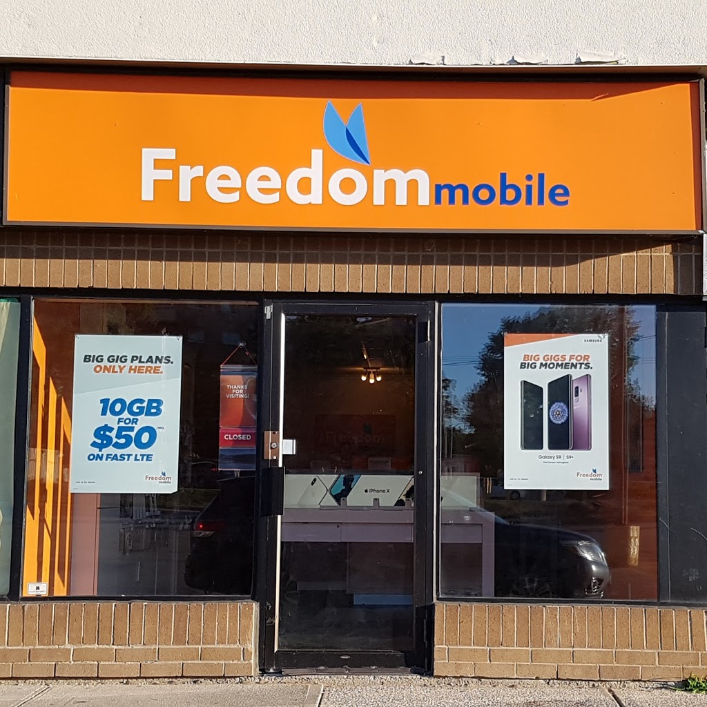 Freedom Mobile | store | 370 Highland Rd W, Kitchener, ON N2M 5J9, Canada | 5192088879 OR +1 519-208-8879