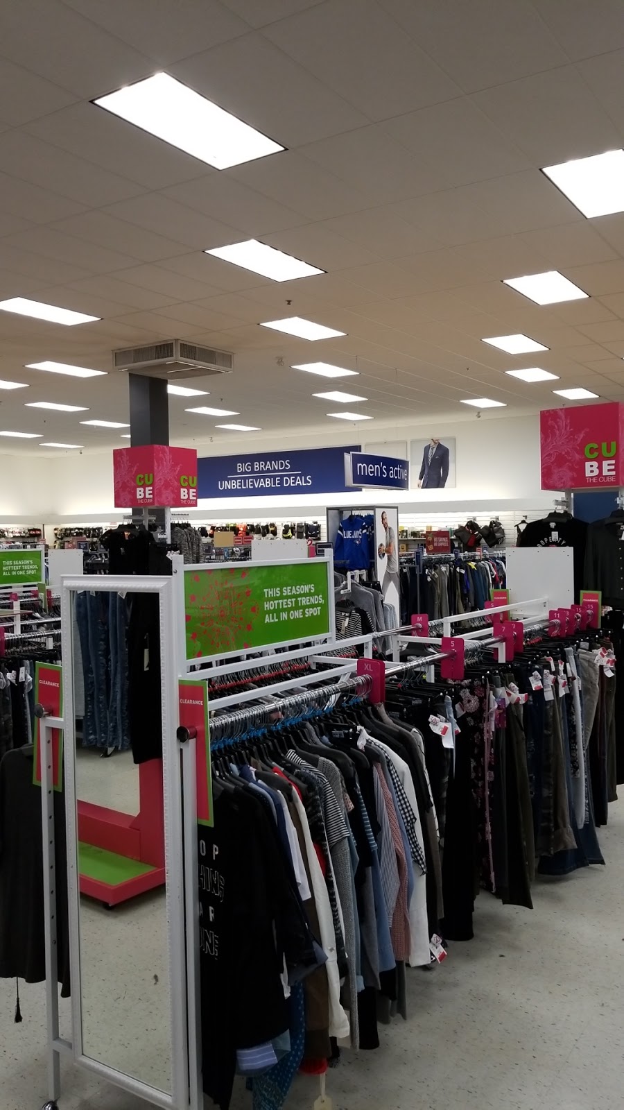 Marshalls | 655 Sydney Ave, Windsor, ON N8X 5C4, Canada | Phone: (519) 250-0494