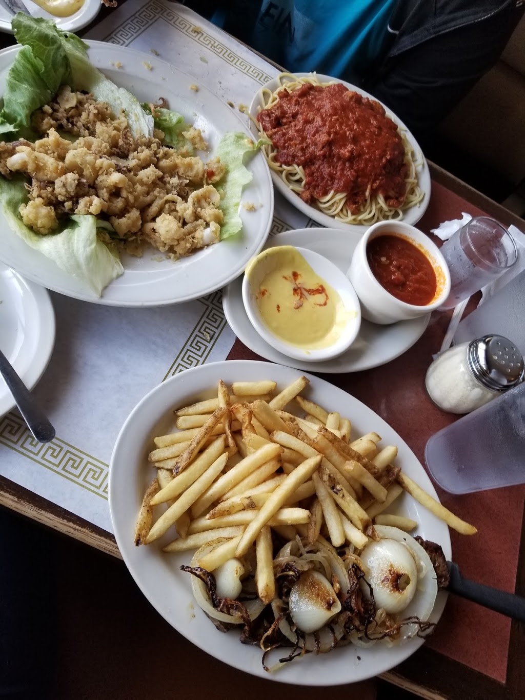 Michaels Restaurant | 3011 Pine Ave, Niagara Falls, NY 14301, USA | Phone: (716) 282-4043