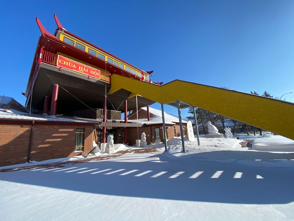 Chùa Hải Hội | 383 Dufferin Ave, Winnipeg, MB R2W 2Y2, Canada | Phone: (204) 586-7578