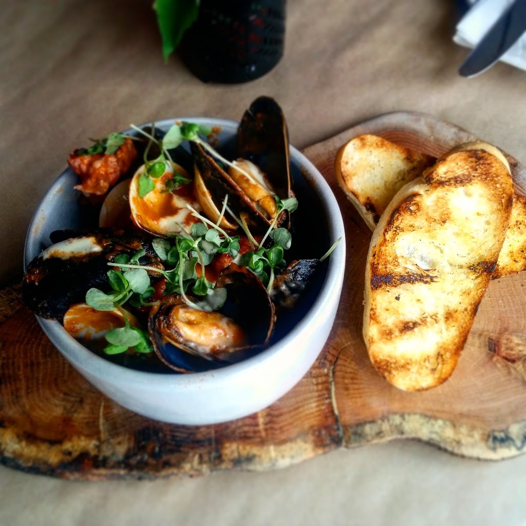 Foundry Kitchen & Bar | 56 Water St, Port Perry, ON L9L 1J2, Canada | Phone: (905) 982-2757
