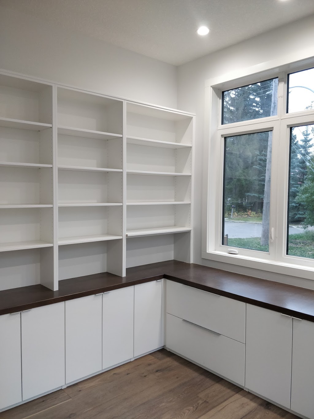 M B Painting Services Inc | 2020 Price Landing SW, Edmonton, AB T6W 3P8, Canada | Phone: (780) 885-1450