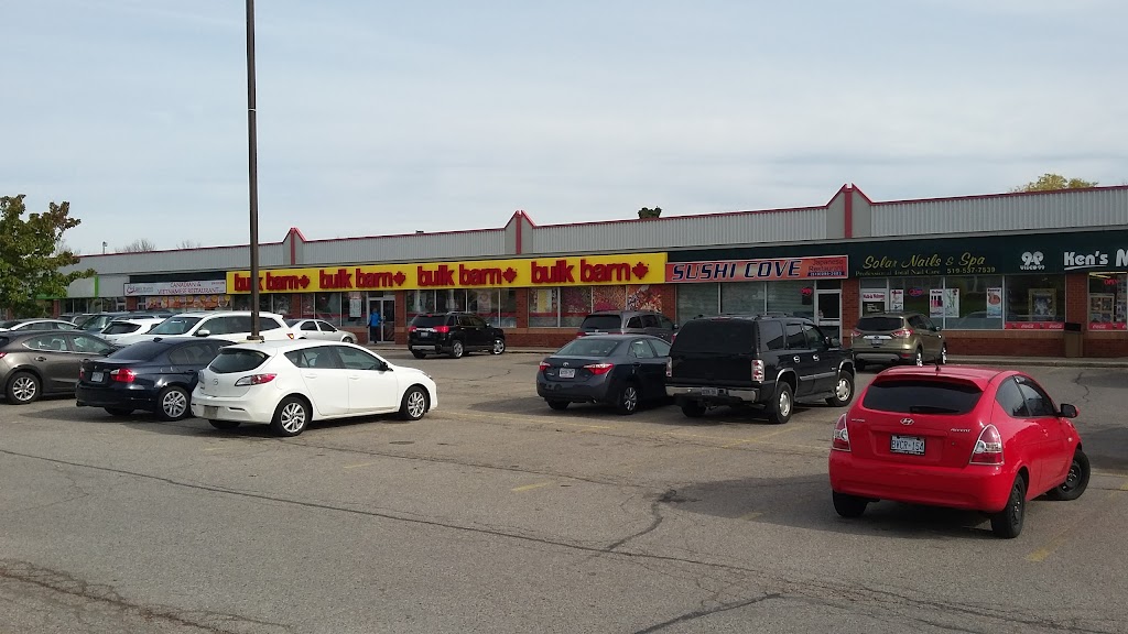 Bulk Barn | 930 Dundas St, Woodstock, ON N4S 8X6, Canada | Phone: (519) 533-0579