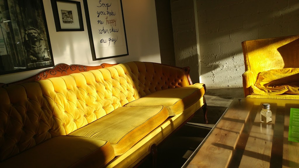Liquids + Solids | 901 E Hastings St, Vancouver, BC V6A 1R9, Canada | Phone: (604) 336-7687