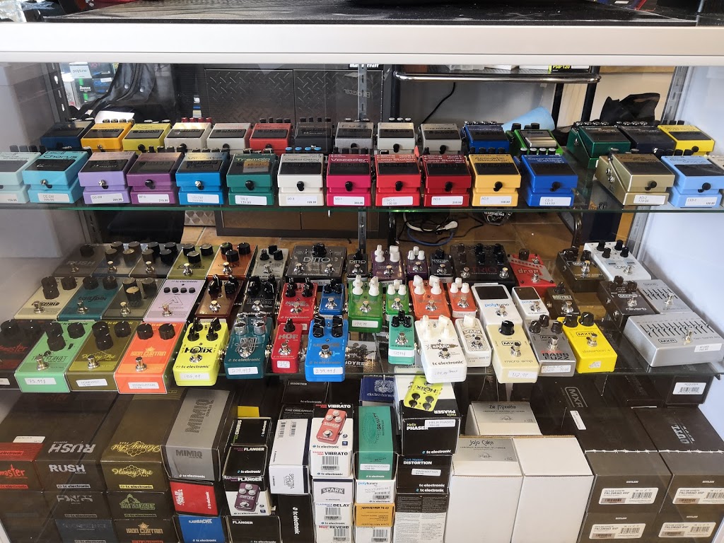 La Zone Musicale | 2226 Boulevard du Curé-Labelle, Saint-Jérôme, QC J7Y 1T5, Canada | Phone: (450) 304-0546