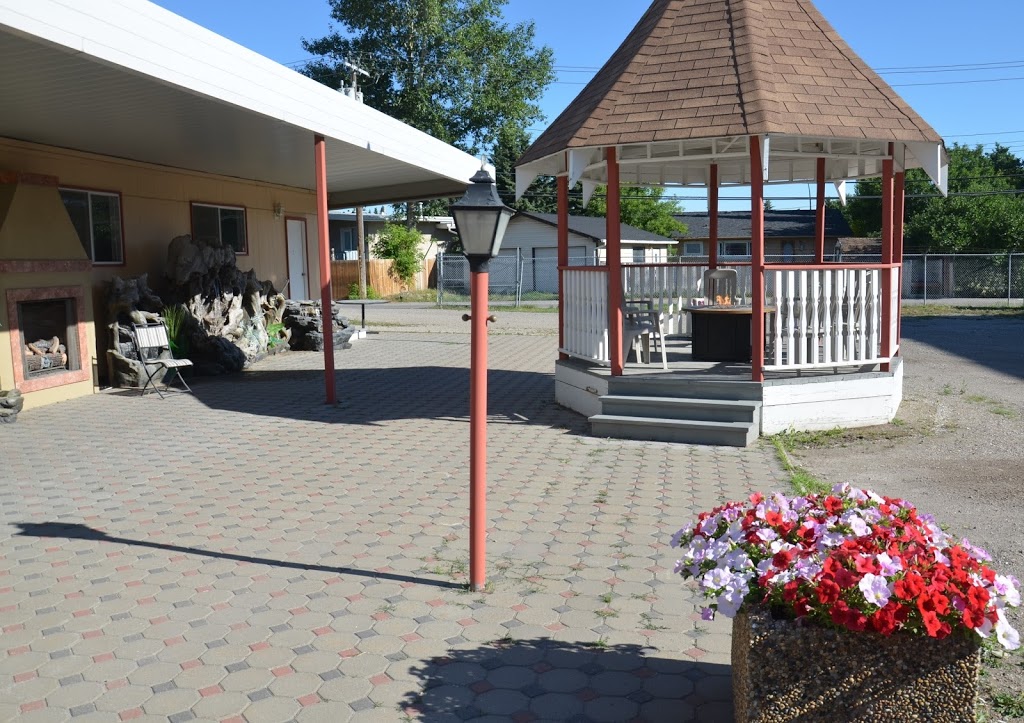 Mr Fireplace | 5410 17 Ave SE, Calgary, AB T2A 0W1, Canada | Phone: (403) 272-9845