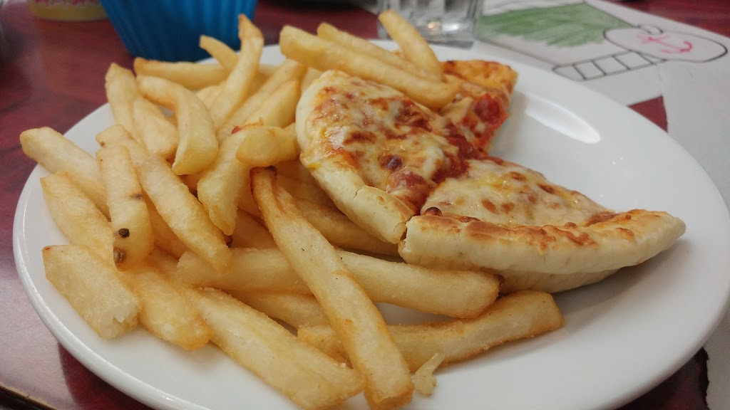 Smittys Family Restaurant | 28-312 Fifth Ave, Cochrane, AB T4C 2E3, Canada | Phone: (403) 981-1010