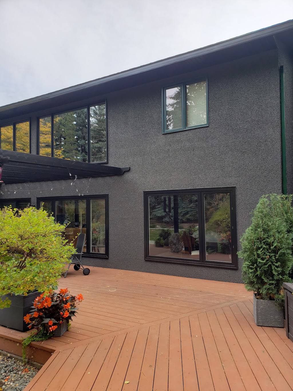 A&B Exterior Ltd. | 2465 Kelly Cir SW, Edmonton, AB T6W 4G2, Canada | Phone: (780) 717-1487
