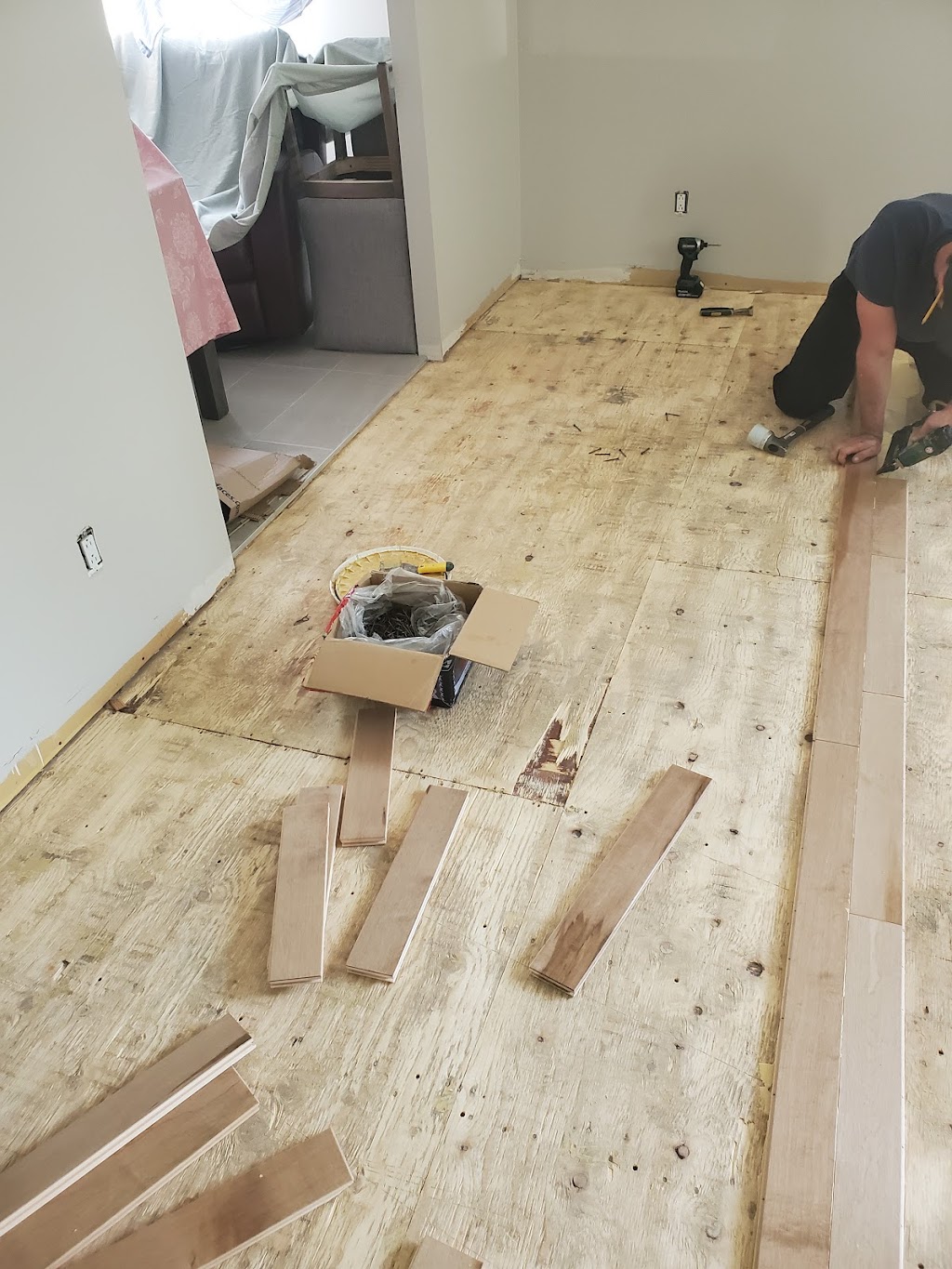 Sablage de plancher - Floor Sanding Roger Gosselin & Associé. | 20 Rue de la Dame Neuve, Lachute, QC J8H 1A1, Canada | Phone: (450) 562-4536
