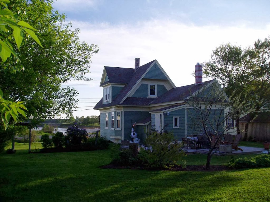Cottage | 10493 Durham St, Pugwash, NS B0K 1L0, Canada | Phone: (902) 461-2770