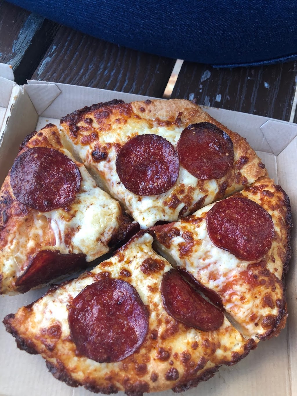 Pizza Hut | 1564 Royal York Rd, Etobicoke, ON M9P 3C3, Canada | Phone: (416) 235-2505