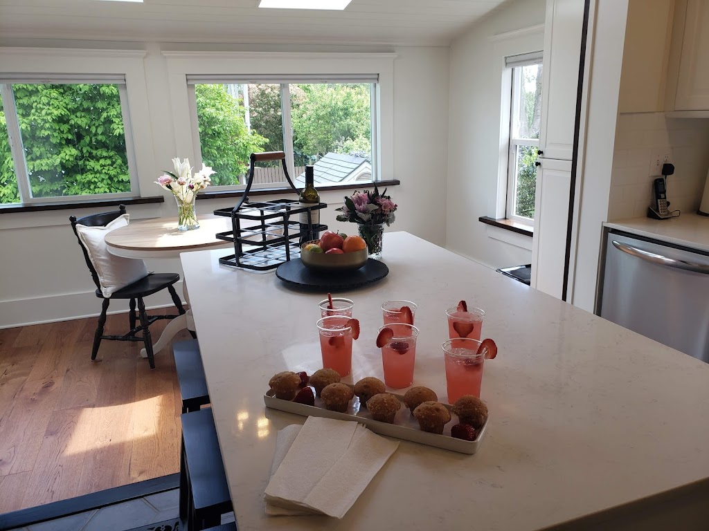 Julia Blackburn, RE/MAX Camosun REALTOR® in Victoria BC | 4440 Chatterton Way, Victoria, BC V8X 5J2, Canada | Phone: (778) 677-7387