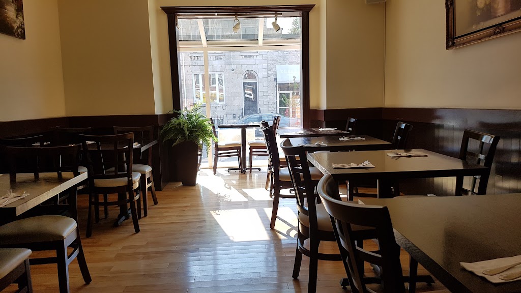 Thai House Cuisine Kingston | 185 Sydenham St #183, Kingston, ON K7K 3M1, Canada | Phone: (613) 546-3888