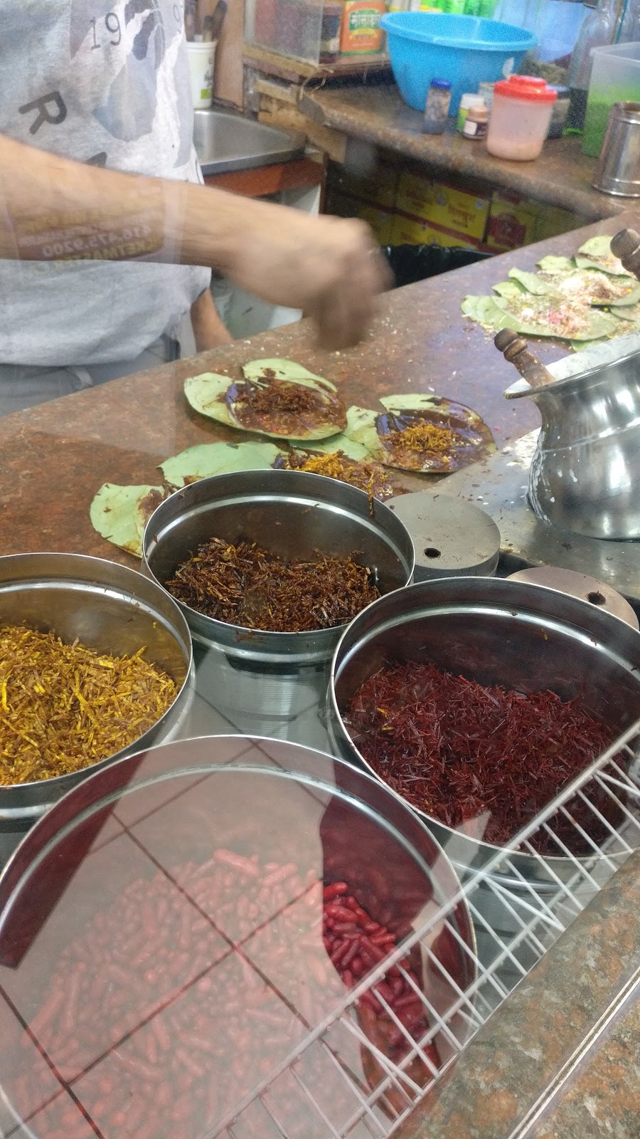 Karachi Paan Video & Grocery | 1542 Warden Ave, Scarborough, ON M1R 2S8, Canada | Phone: (416) 510-2030