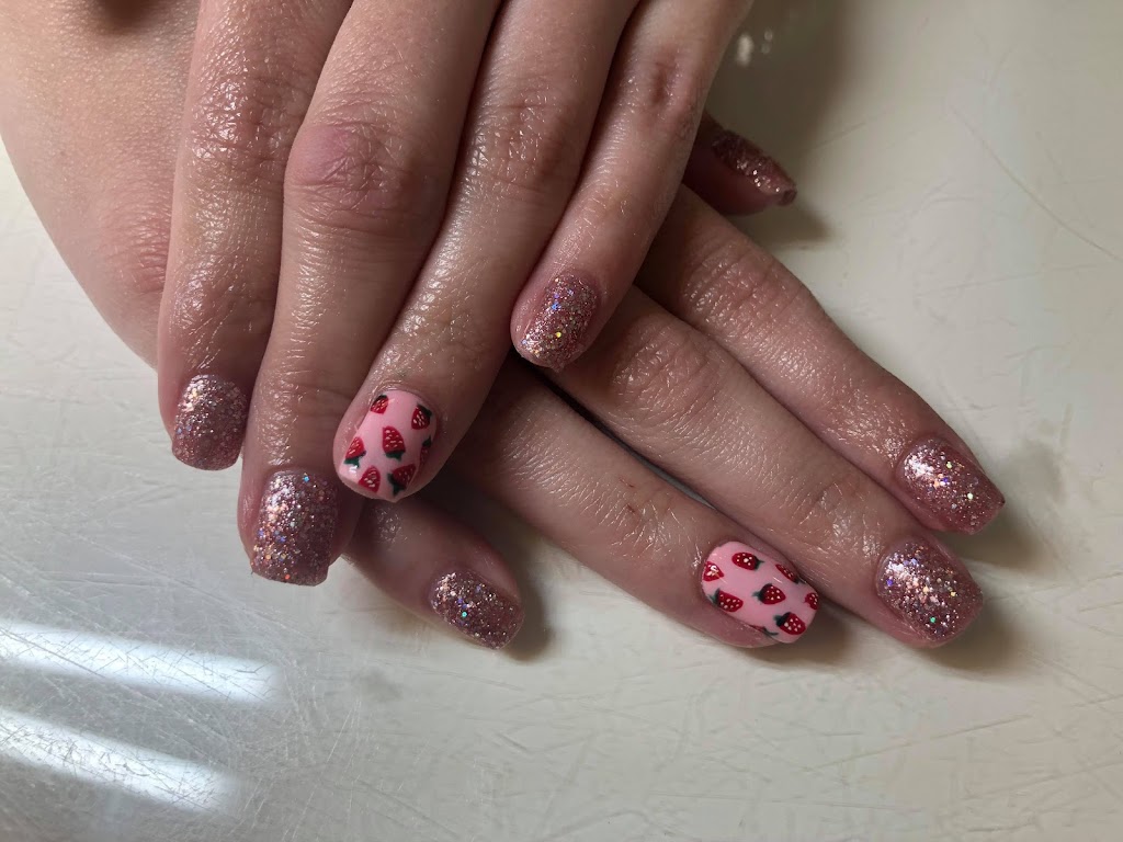 The Nail Place And Esthetics | 368 James St, Wallaceburg, ON N8A 4E2, Canada | Phone: (519) 627-6245