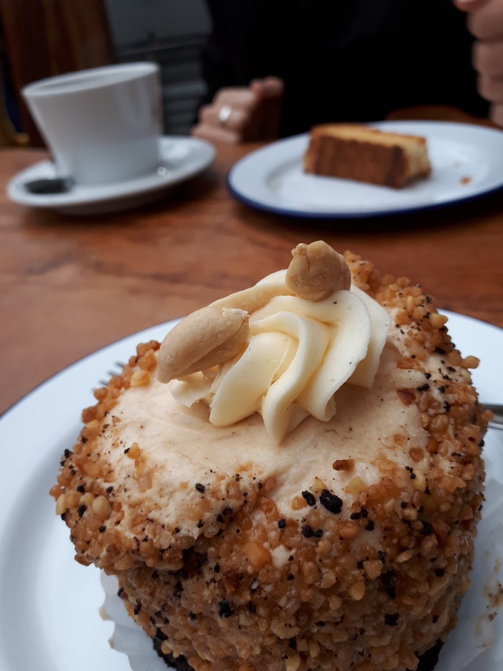 The Watering Can Pastry Market | 3711 King St, Vineland, ON L0R 2C0, Canada | Phone: (905) 562-3721