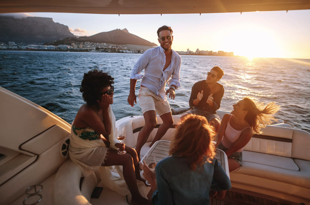 North American Yacht Sales | 23 Michigan Ave, St. Catharines, ON L2N 4G7, Canada | Phone: (289) 668-1460