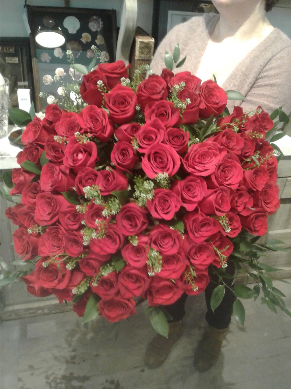 Flore | 4818 Rue Sherbrooke Ouest, Westmount, QC H3Z 1G8, Canada | Phone: (514) 488-3555