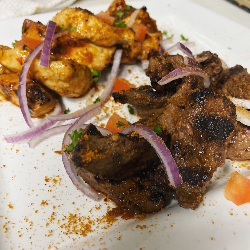 GS Xpress Clancys Bar And Grill | 456 Vodden St E, Brampton, ON L6S 5V1, Canada | Phone: (905) 453-1991