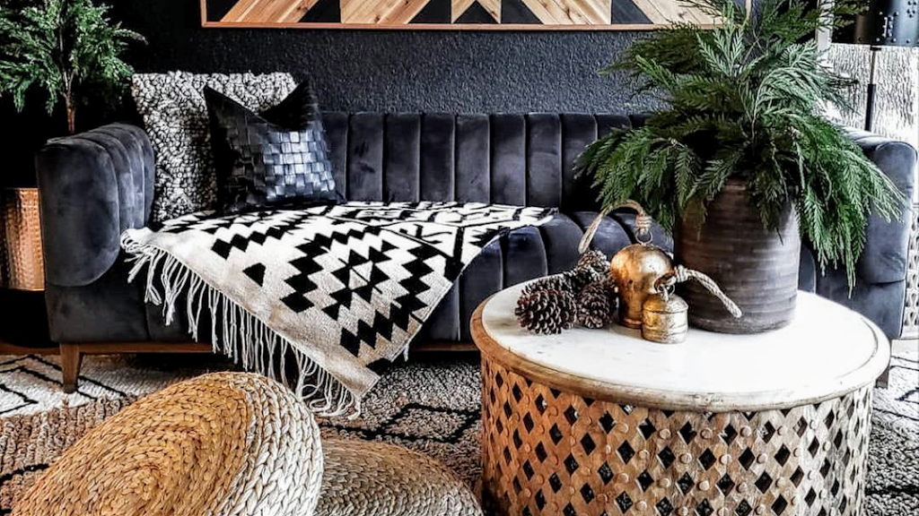 Masons Cloverdale Home Furnishings | 5765 176 St, Surrey, BC V3S 4E1, Canada | Phone: (604) 576-6011