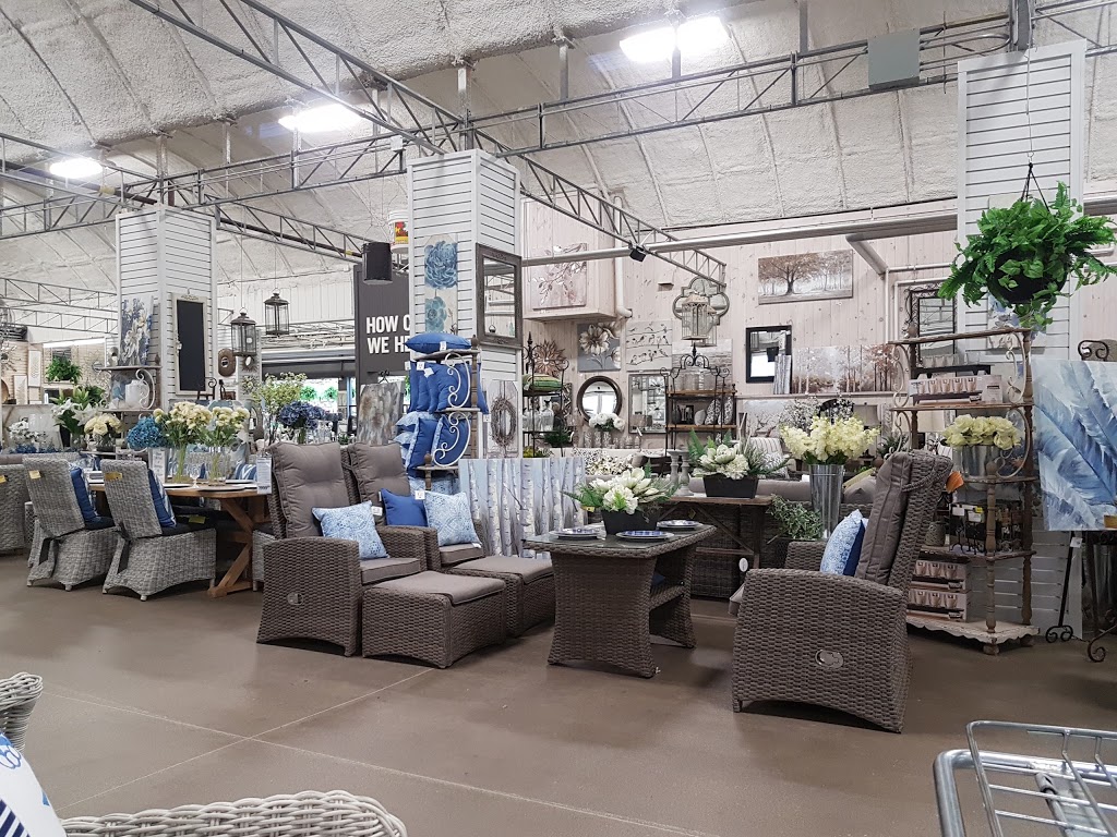 Bradford Greenhouses Garden Gallery | 4346 County Road 90, Springwater, ON L9X 1T7, Canada | Phone: (705) 725-9913